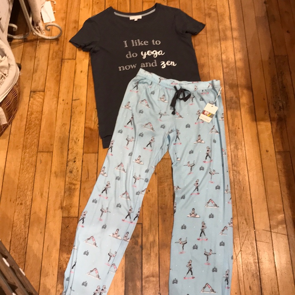 PJ salvage yoga set